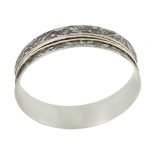 14 Karat Gold Tri-Tone Antiqued Leaf Spinner Bangle